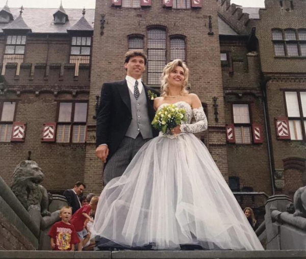 Three-time Ballon d'Or winner and his sick wife are being stalked by an unknown person (photo) 5