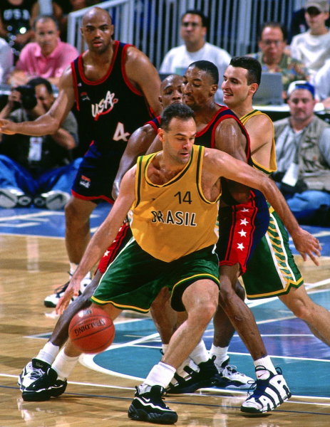 Legendary player who gave up the NBA and shone at five Olympic Games dies (photos, video) 6