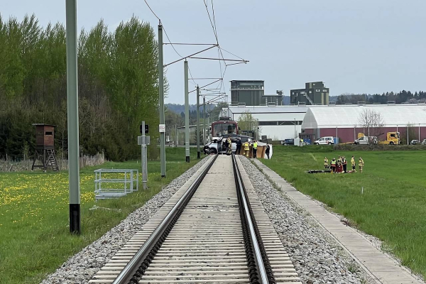 The famous former Arsenal and Juventus goalkeeper died under the wheels of a train: details have emerged (photos, video) 10