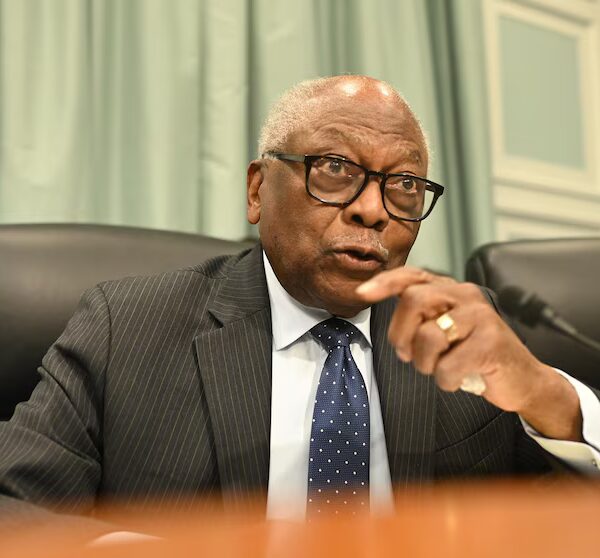 Clyburn asserts Republican redistricting drive is broad campaign to suppress Black votes.