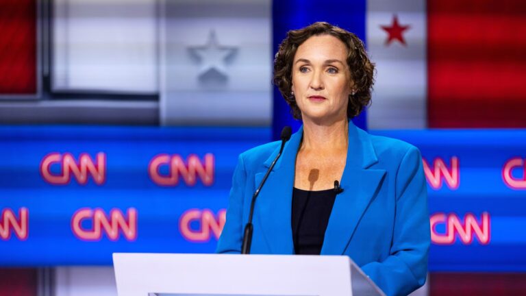 Temperament Queries Confront Katie Porter in California Governor's Contest 9