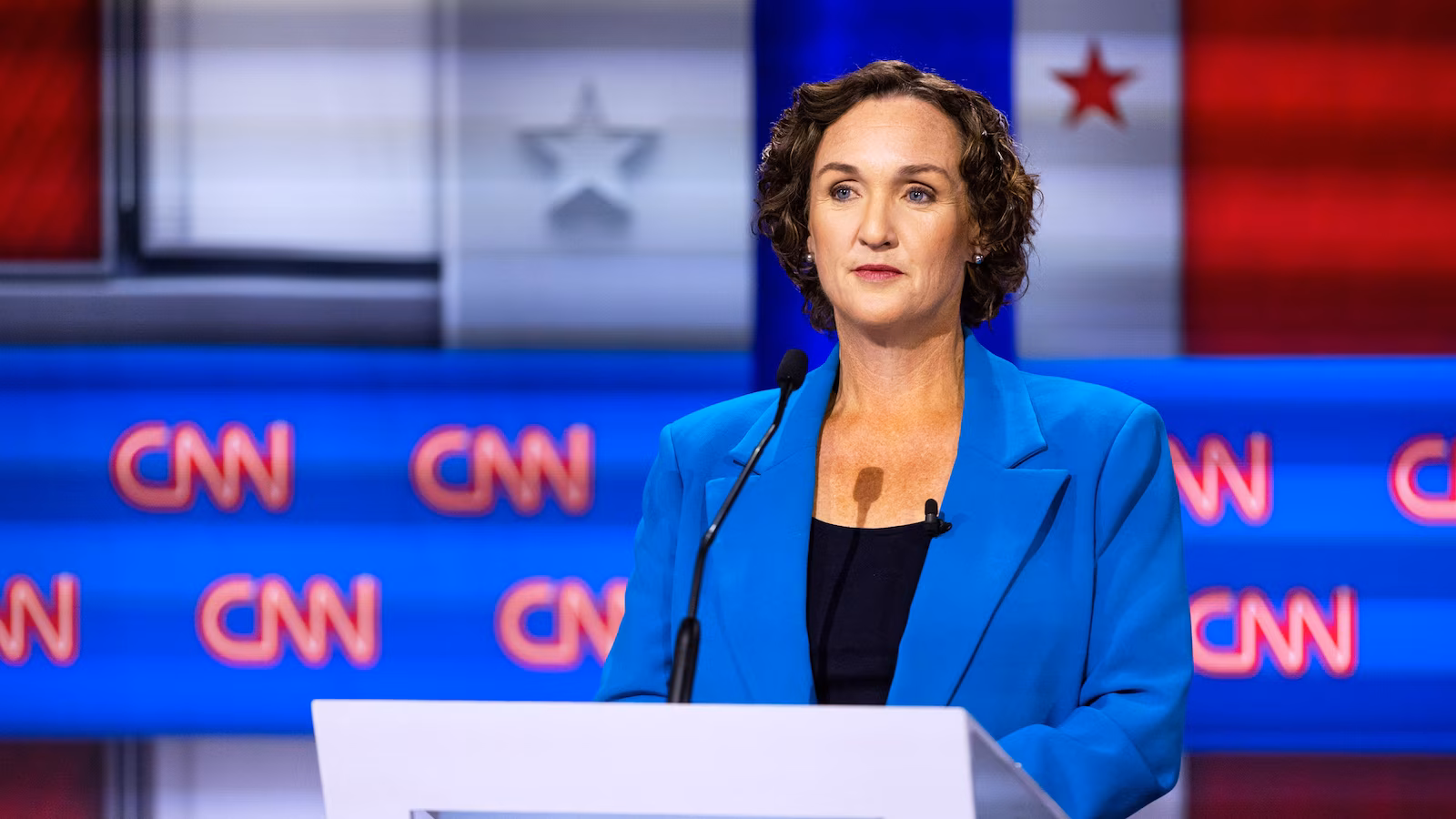 Temperament Queries Confront Katie Porter in California Governor's Contest 4