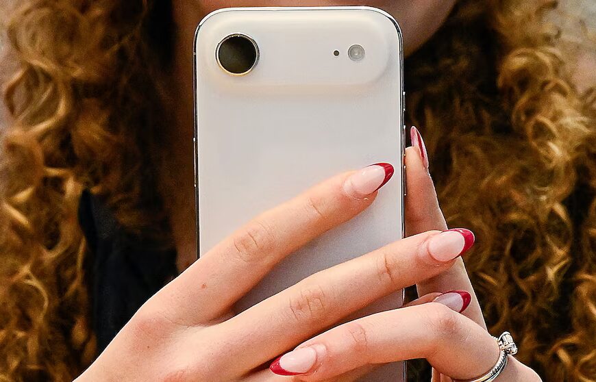 High Court weighs constraints on location-tracking warrants, citing privacy worries.