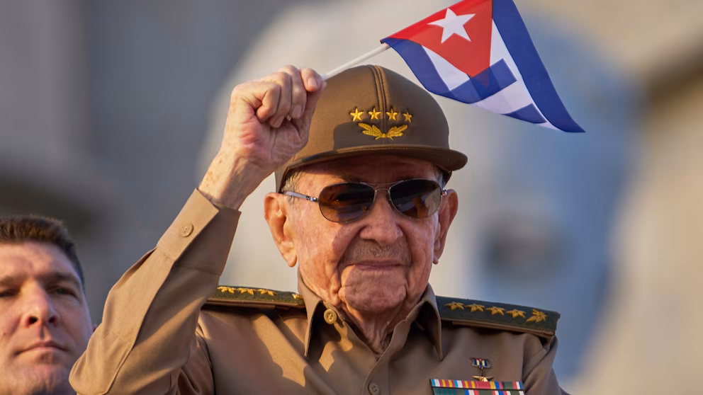 Castro Accused in Downing of Aid Aircraft 4