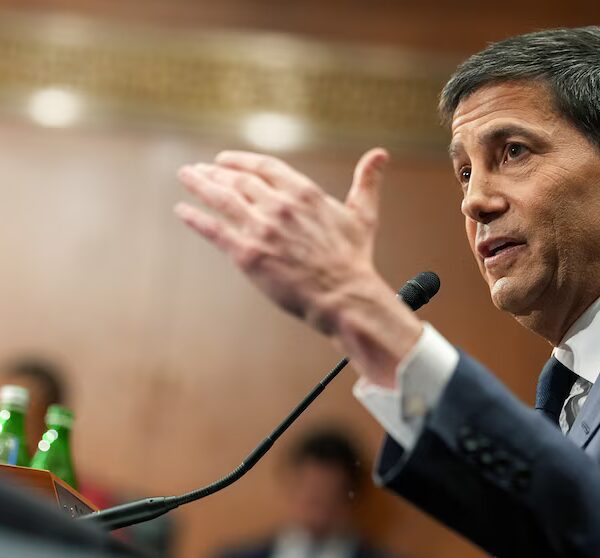 Senate Approves Warsh for Fed Chair, Resolving Powell Investigation Impasse