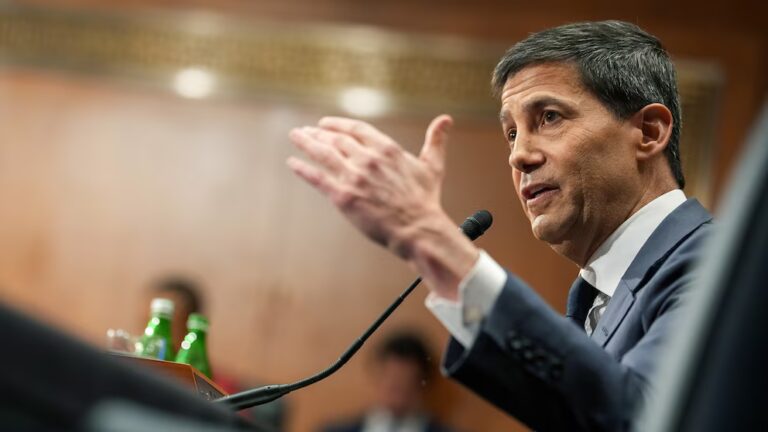 Senate Approves Warsh for Fed Chair, Resolving Powell Investigation Impasse 1