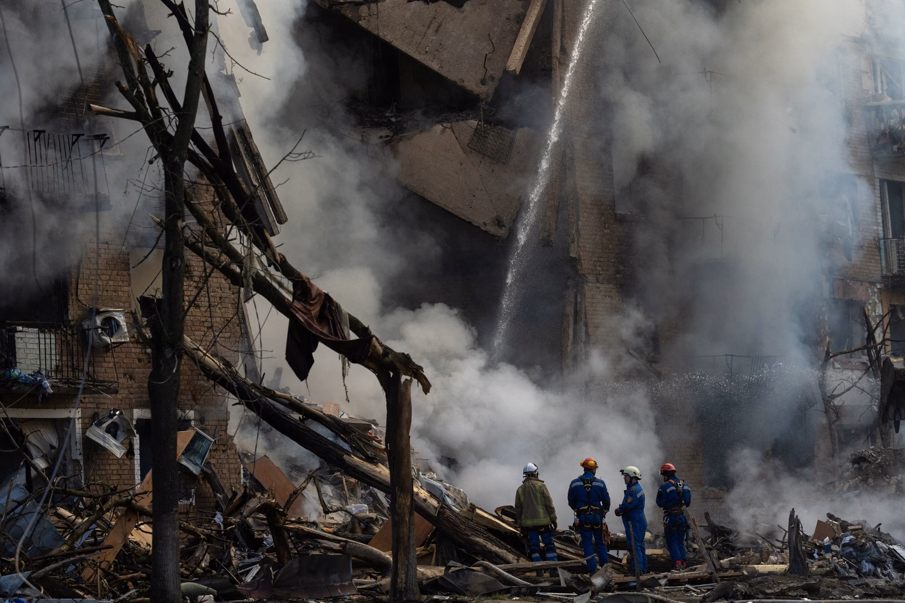 Kyiv Hit by Devastating Russian Missile Strike, President Reports 6