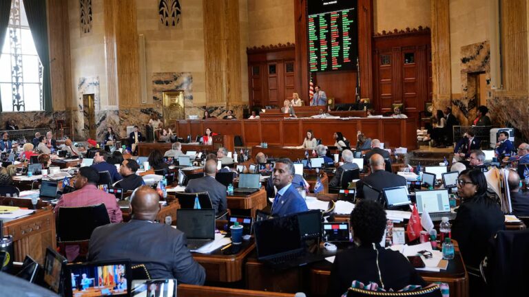 Louisiane approuve une nouvelle carte du Congrès qui pourrait permettre aux républicains de gagner un siège 9