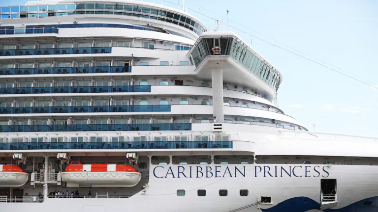 Cruise Ship Norovirus Sickness: Over One Hundred Affected, Says CDC 11