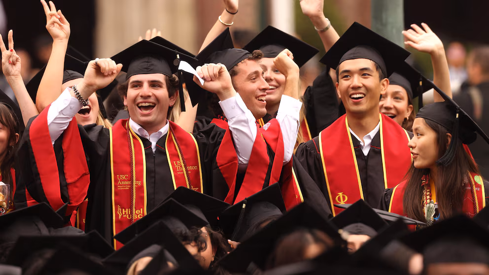 HOME 32 Is artificial intelligence the reason new grads struggle to find jobs?