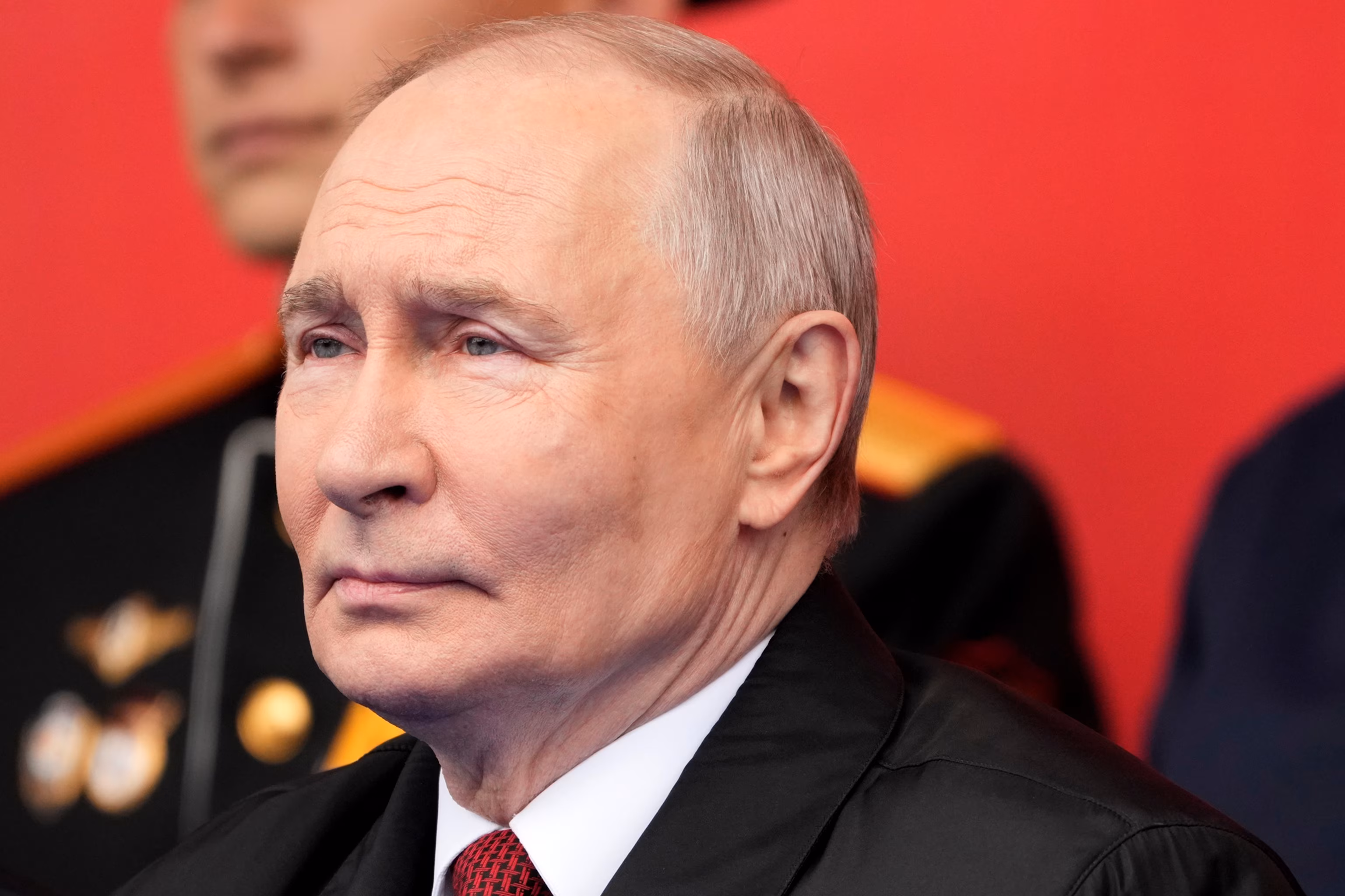 Ukraine: Is Putin's Luck Changing? A Look. 8