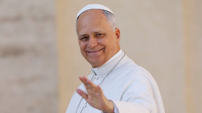 US Likes Pope Leo, Dislikes Trump's Jesus Comment: Survey Finds 18