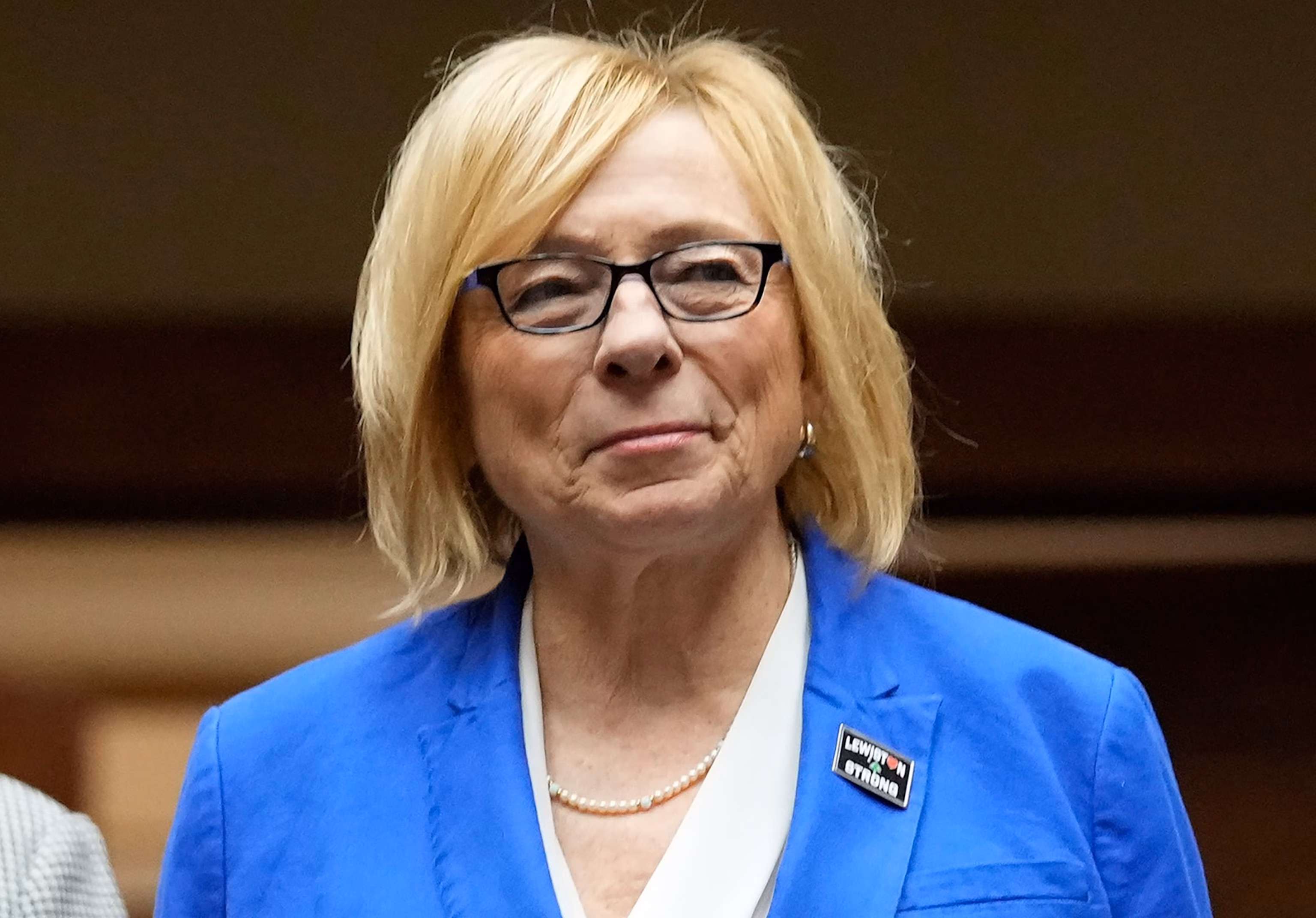 Mills Halts Senate Bid 5