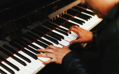 Artificial intelligence plays the piano for the first&hellip;