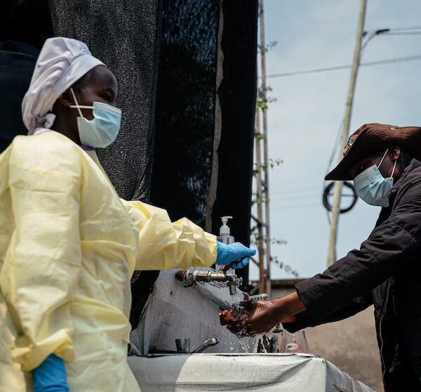 Suspected Ebola Deaths Reach 131 in DR Congo, Authorities Report