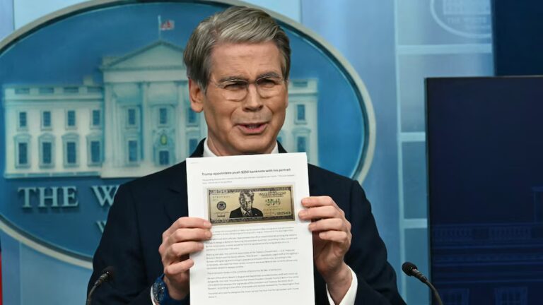 Tesoro spinge i piani per 250 miliardi di dollari con il ritratto e la firma di Trump, secondo le fonti 13