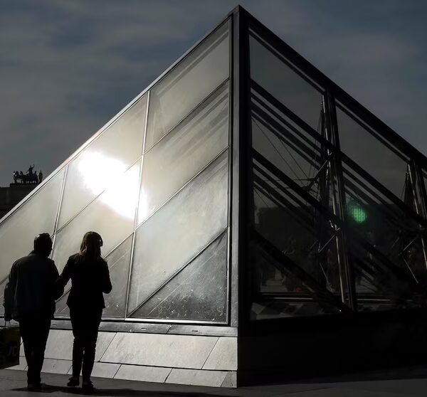 Paris Police Detain Suspect: Louvre Possibly Targeted in Terror Plot