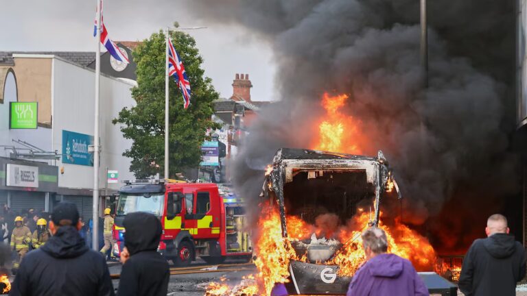 Protests erupt in Belfast following arrest of Sudanese suspect in stabbing incident 11