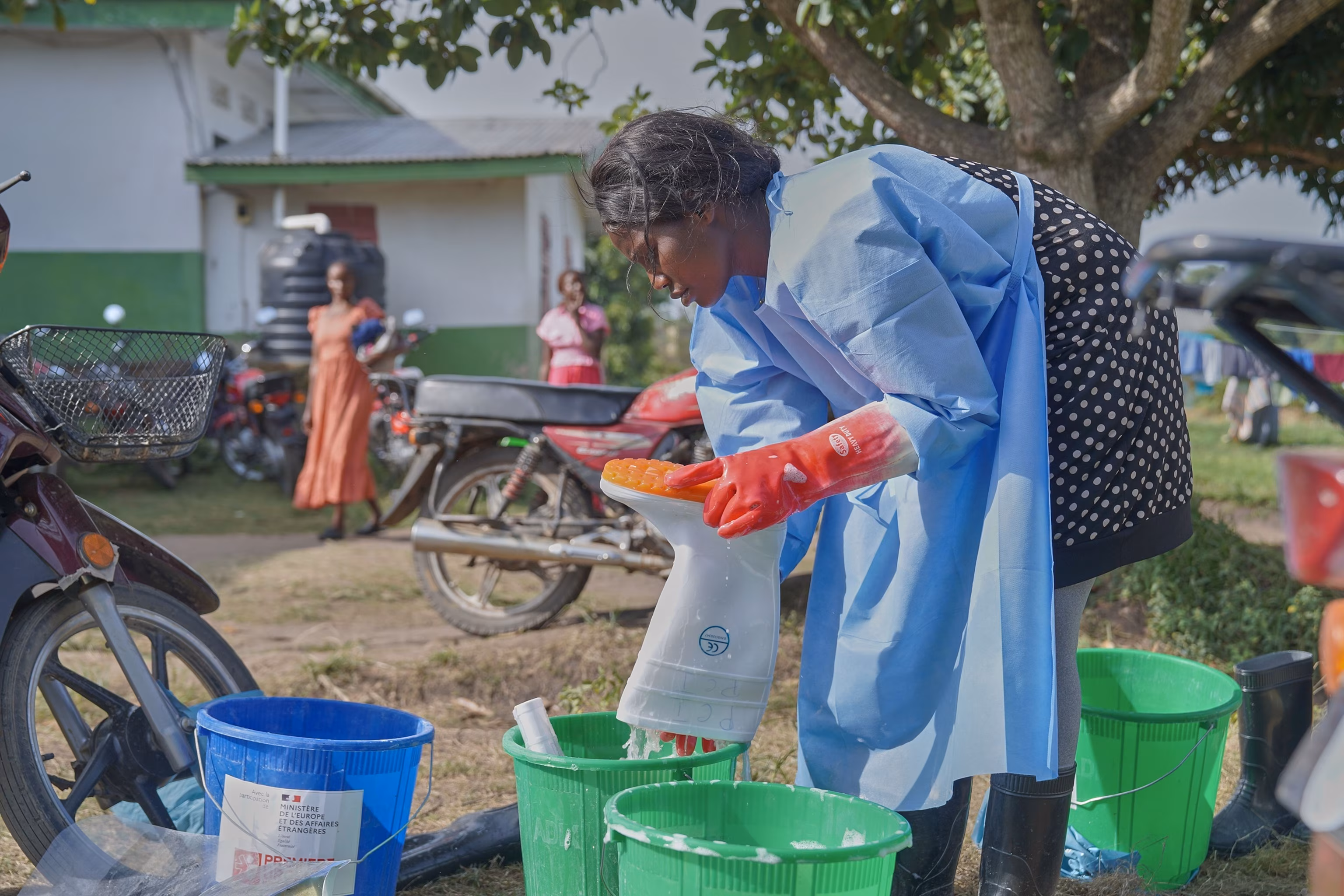 Ebola-Fälle in der Demokratischen Republik Kongo überschreiten 600, während Beamte Schwierigkeiten bei der Kontaktaufnahme mit Gemeinschaften melden. 3