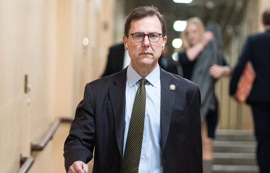 Tom Kean, representante, no ha votado en meses, sin embargo, Trump lo&hellip;