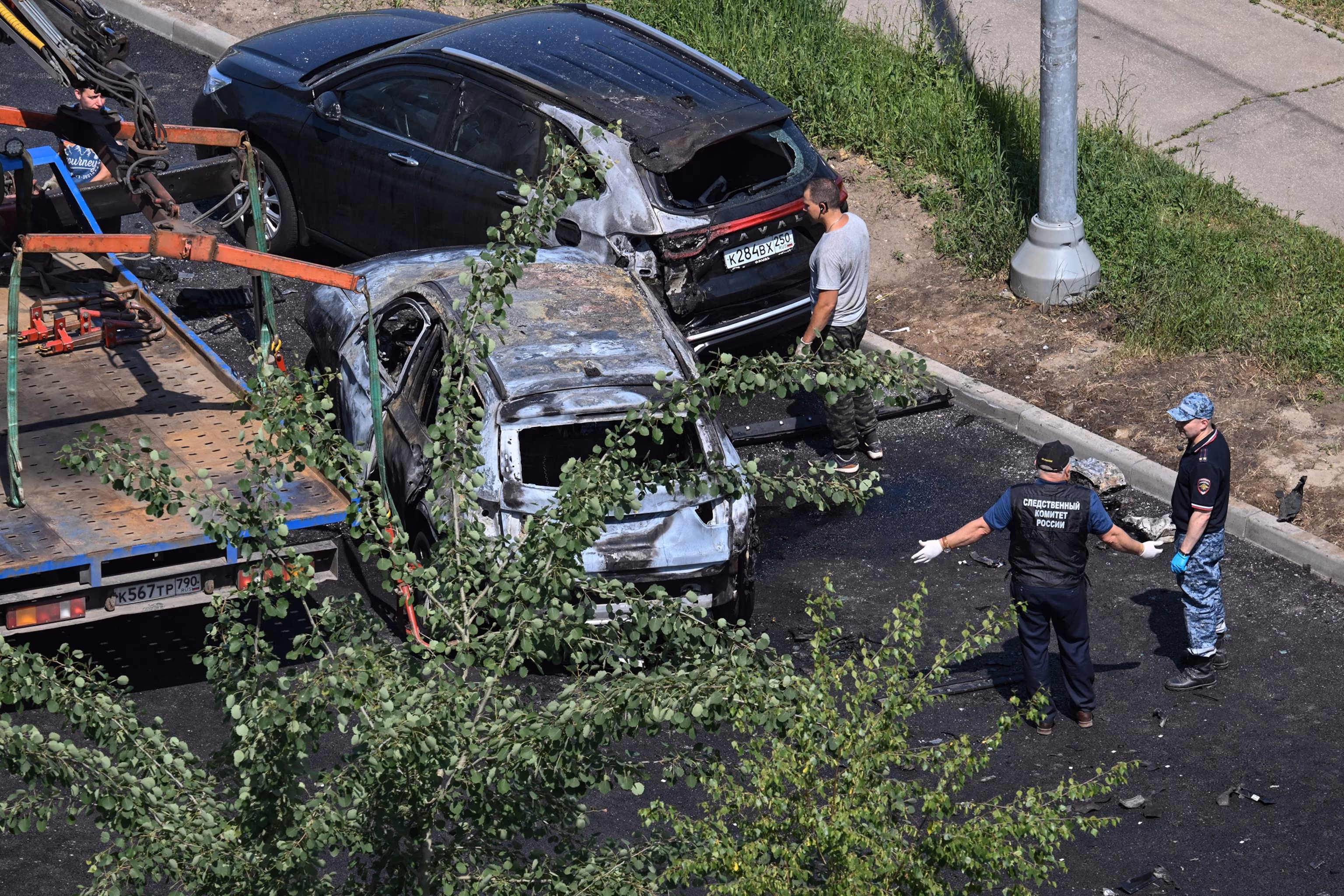 Moscow bomb detonated in a car kills one, authorities state, with the individual yet to be identified. 6 Moscow bomb detonated in a car kills one, authorities state, with the individual yet to be identified. 6