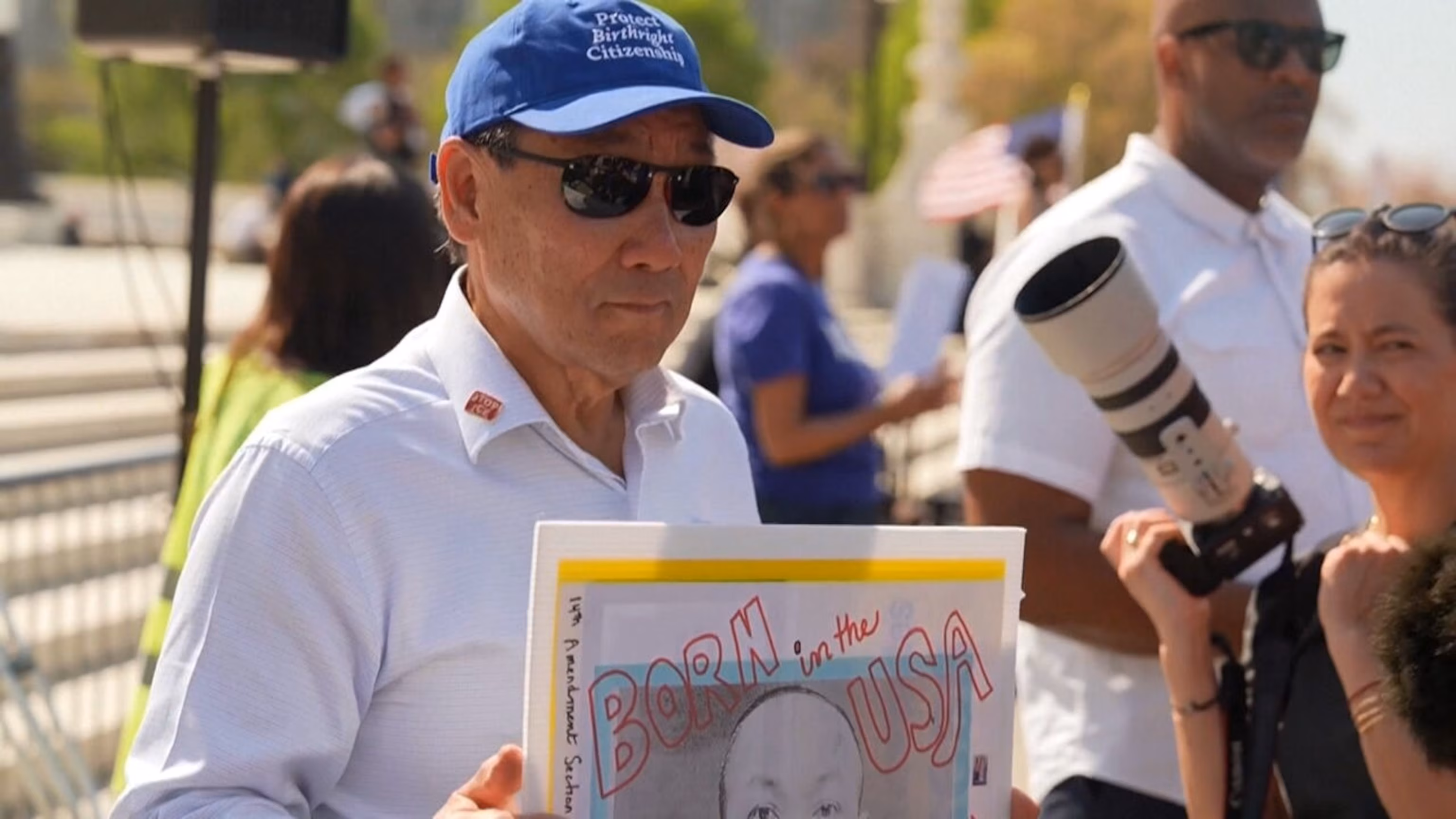 Mothers who have immigrated to the United States, along with their American-born children, are nervously anticipating a decision on birthright citizenship. 15