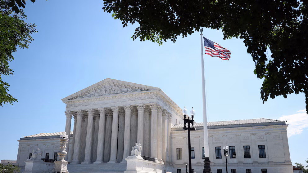 Supreme Court Permits Alabama to Employ Republican-Favored Voting Districts 2