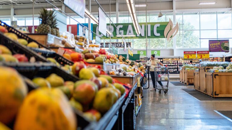 Inflation reaches its highest point since 2023, driven by war-related price increases. 8