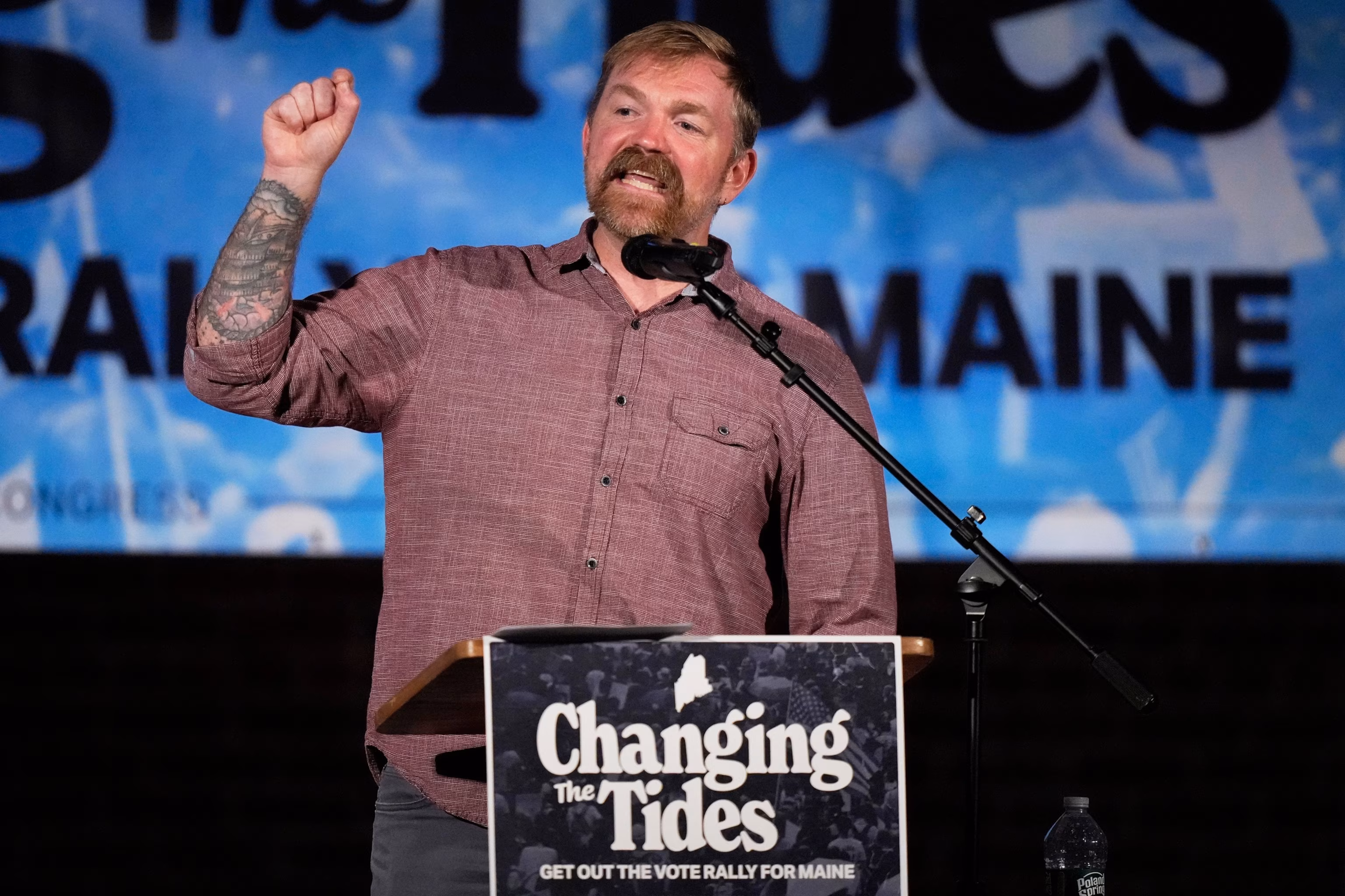 Senator Warner: Platner allegations are 'concerning,' but the choice rests with the voters in Maine 6