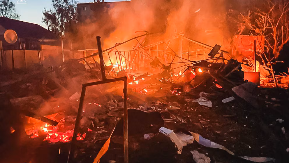 Russia und Ukraine tauschen Drohnenangriffe aus, während Selenskyj einen diplomatischen Weg zum Ende des Krieges sucht 5 Russia und Ukraine tauschen Drohnenangriffe aus, während Selenskyj einen diplomatischen Weg zum Ende des Krieges sucht 5