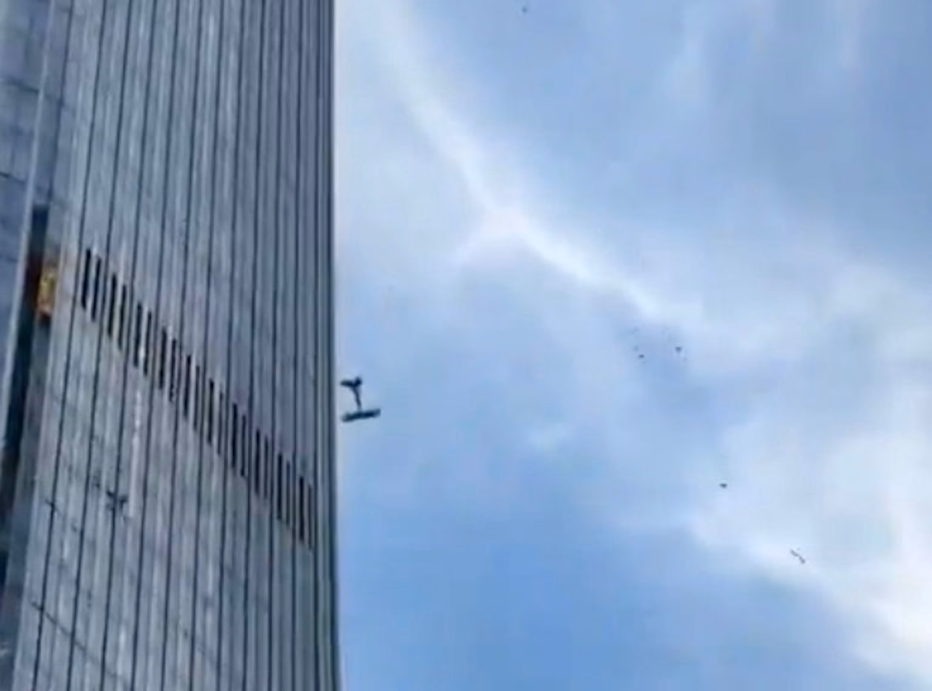 Small aircraft collides with Beijing's highest skyscraper 8