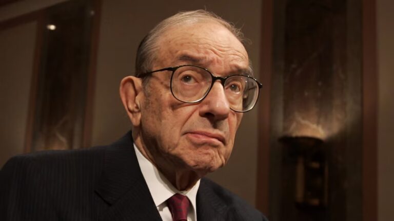 Alan Greenspan, former chairman of the Federal Reserve, passes away at 100 years old 20