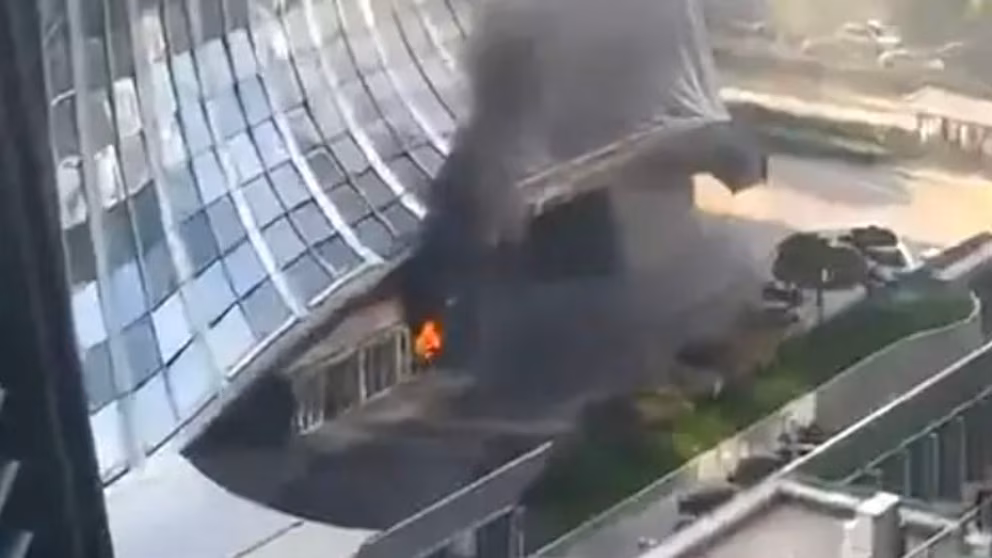 Small aircraft collides with Beijing's highest skyscraper 7