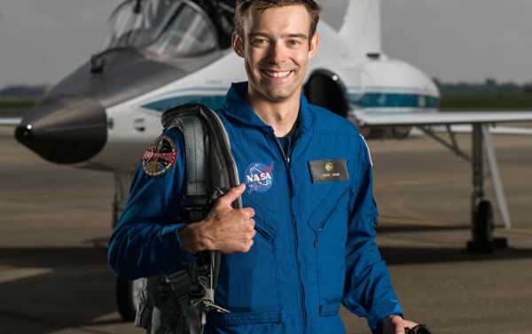 First in 50 Years: Astronaut-to-Be Quits NASA Training Program