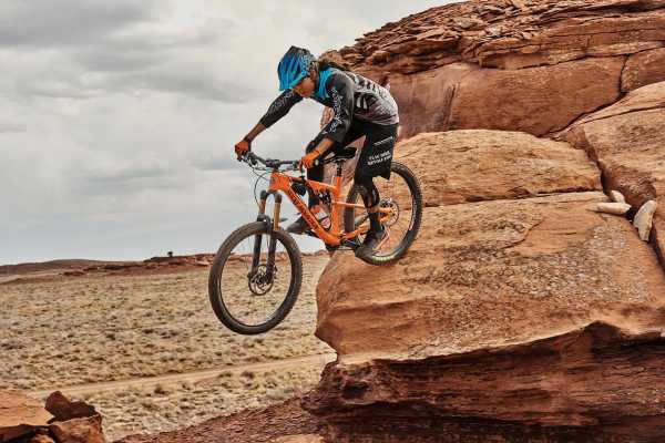 The Extreme Cyclists of the Navajo Nation | 