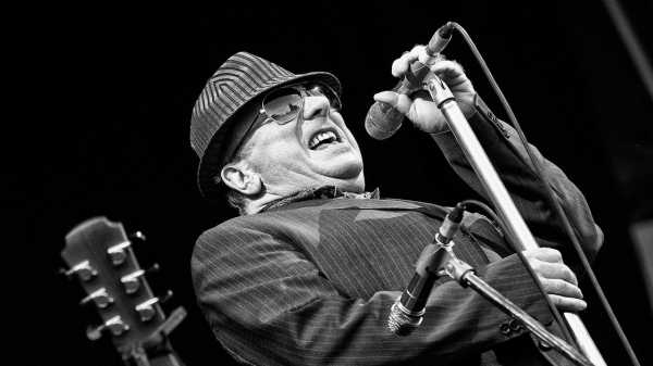 Van Morrison Discusses How Music Used to Be More Spontaneous and Communal | 